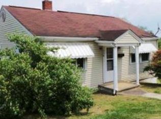 1024 Knob Creek Rd, Johnson City, TN 37604