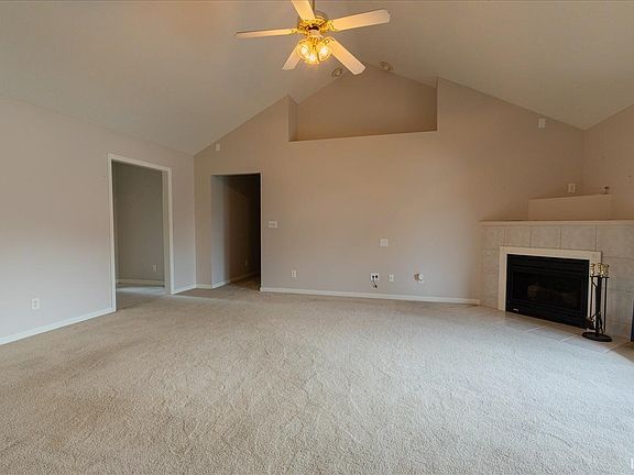 5th image of 9200 Clear Creek Dr