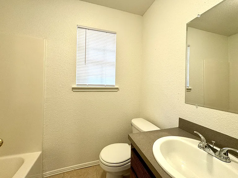 128 Lanita Dr — Photo 14
