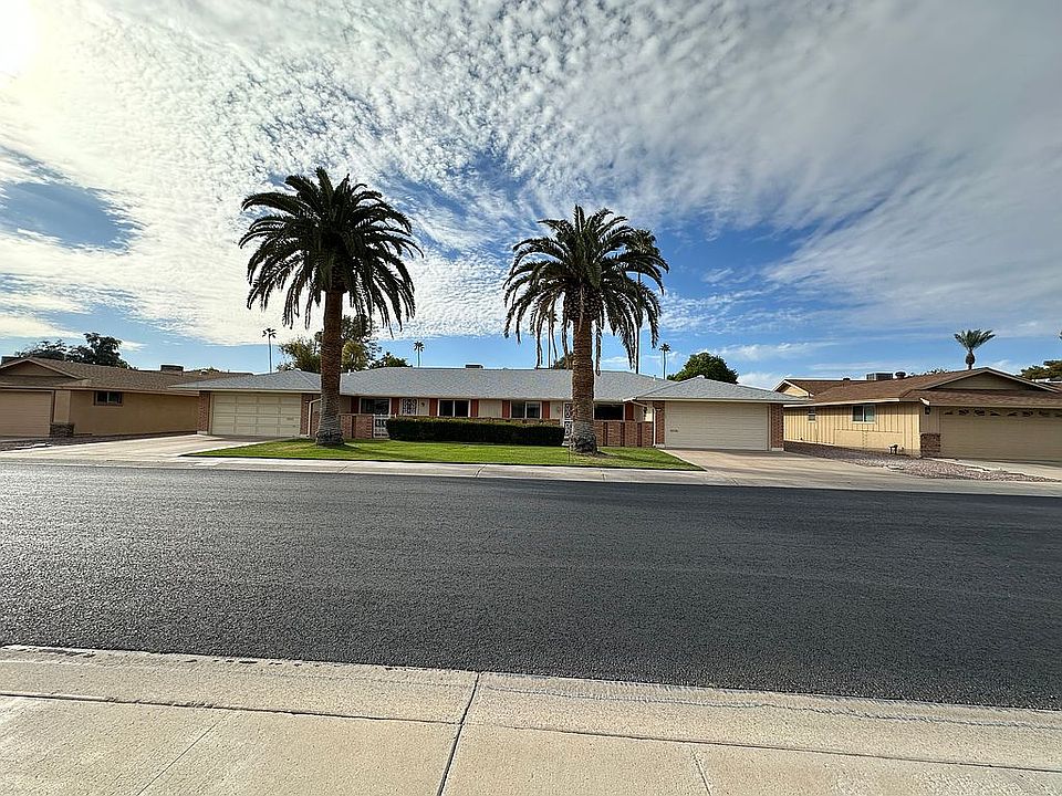 1st image of 10428 W Prairie Hills Cir