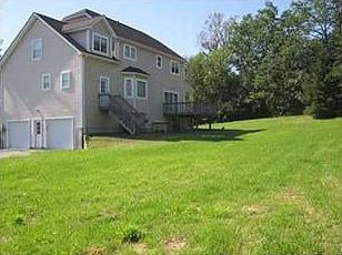 4th image of 58-60 Lyons Ln
