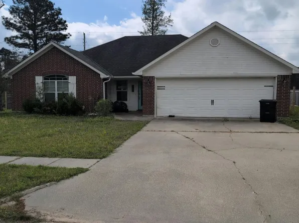 421 Cross Dr, Haughton, LA 71037