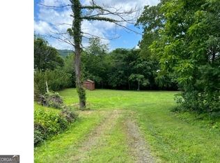 2A & 2B Tranquil Pointe Ln, Hiawassee, GA 30546
