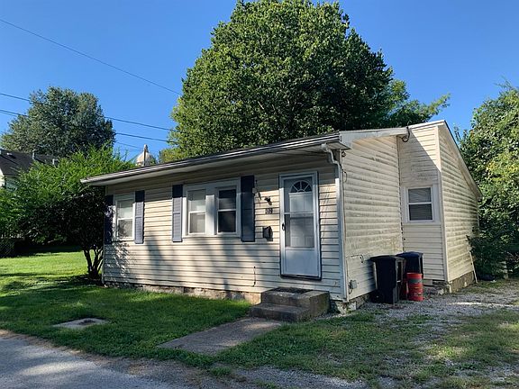 2nd image of 452 Stanley St