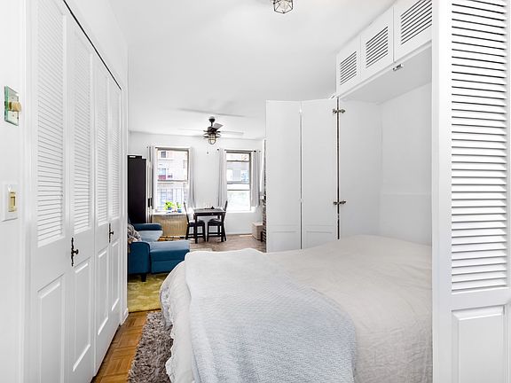 3rd image of 313 E 56th St APT 5A