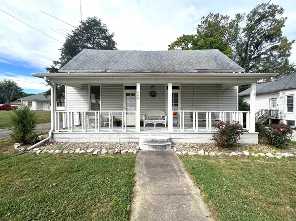 948 S Section St, Dugger, IN 47848