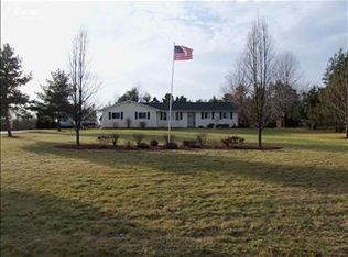 2474 S Oak Rd, Davison, MI 48423