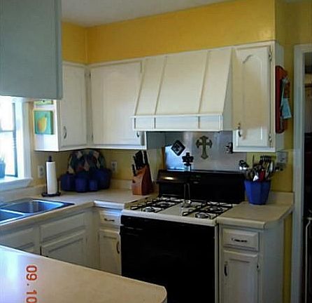 2nd image of 4532 Utopia Dr