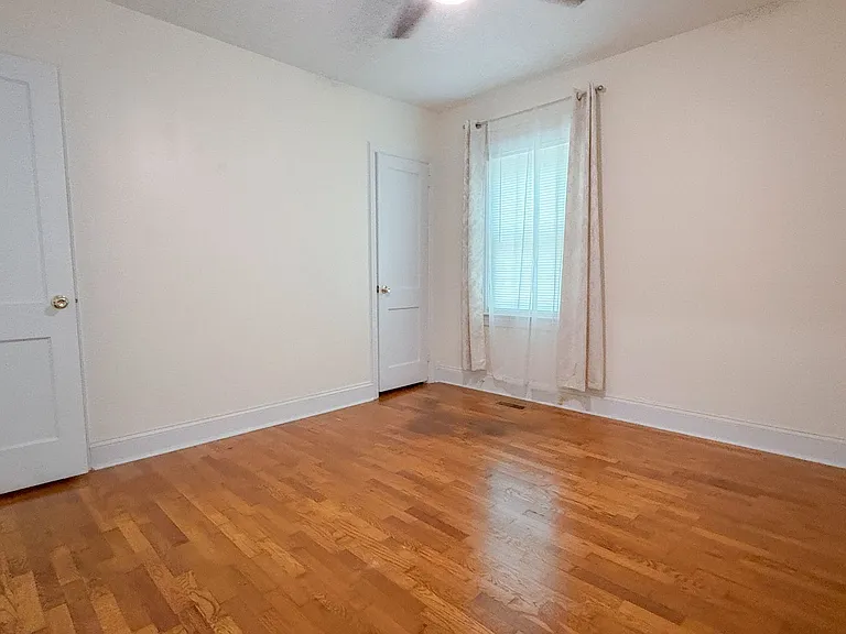946 McKimmon Rd — Photo 13