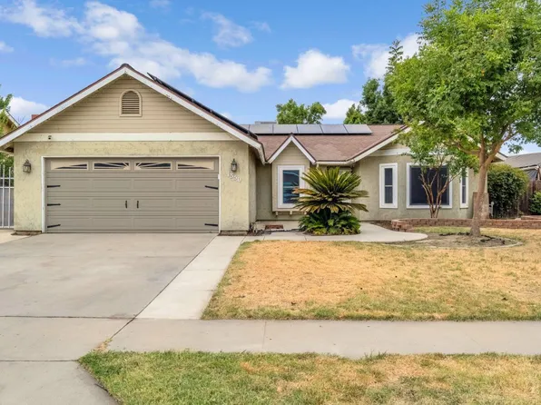 1350 Pine Dr, Lemoore, CA 93245
