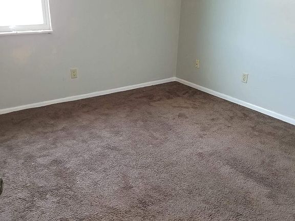 4th image of 575 Irving Wick Dr E APT E