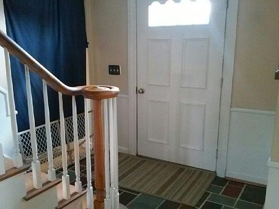4th image of 1711 Mount Vernon Dr