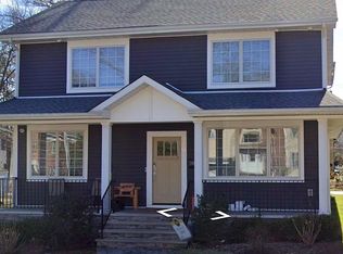 310 Maitland Ave, Teaneck, NJ 07666