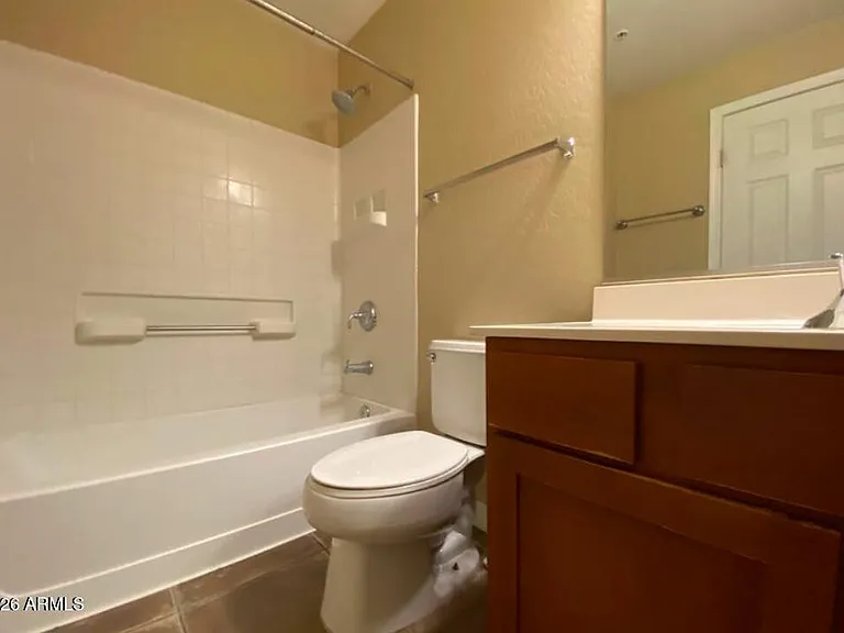 615 E Portland St #225 — Photo 14