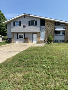 7174 Martin Ave SE, Grand Rapids, MI, 49548