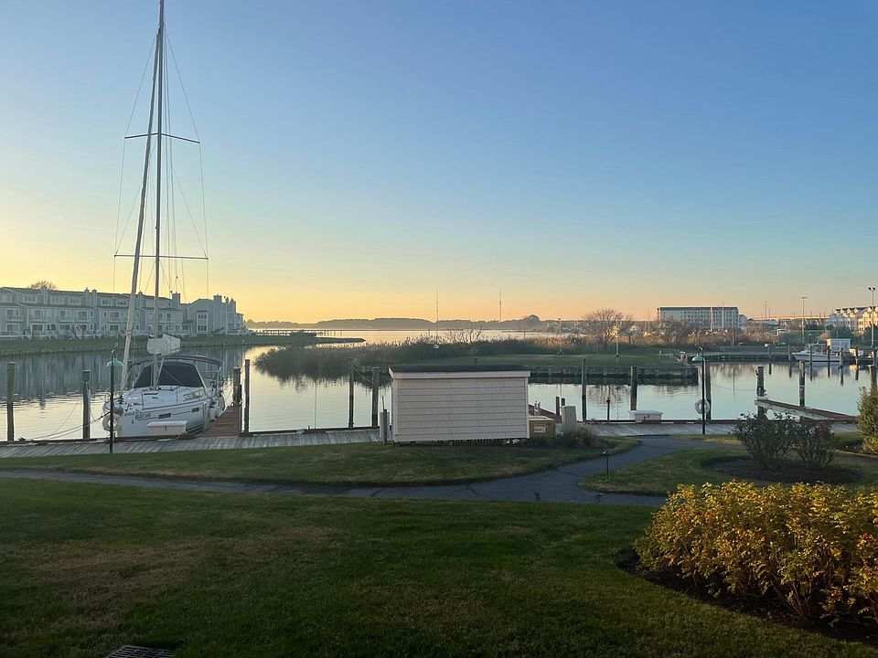 1st image of 416 Oyster Cove Dr