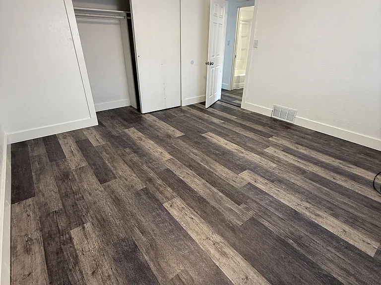 4718 Diana Dr — Photo 13
