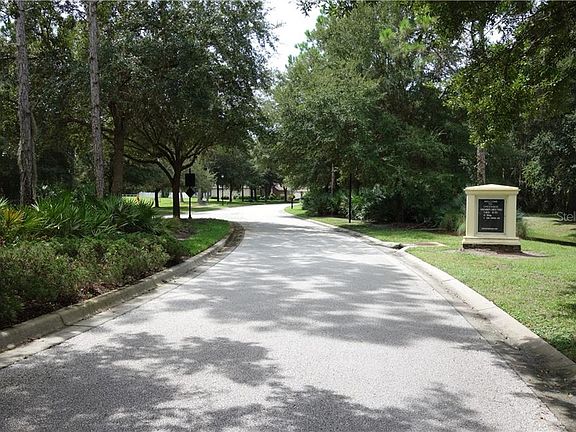 3rd image of 12371 Creek Edge Dr