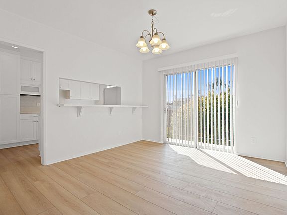 3rd image of 1037 10th St APT 301