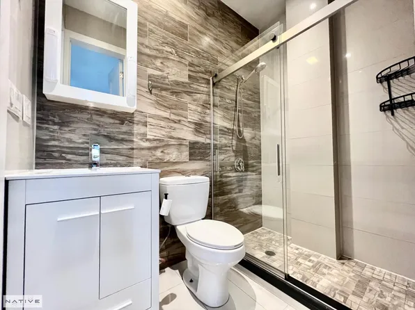 195 Greenpoint Avenue image 5 of 11