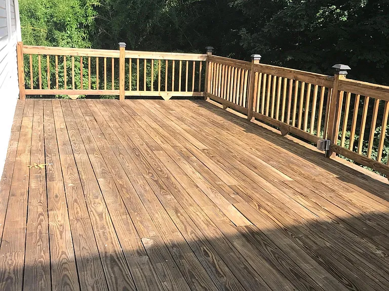 348 Amazon Ave — Photo 6