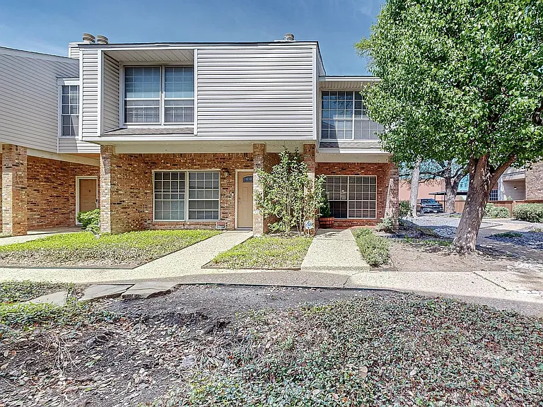 12921 Abrams Rd #401 — Photo 36