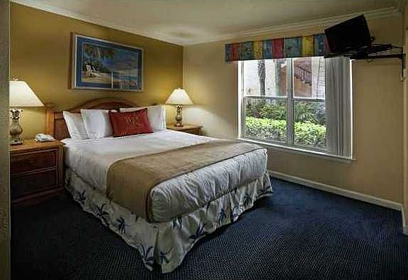 4th image of 12007 Cypress Run Dr #17-101