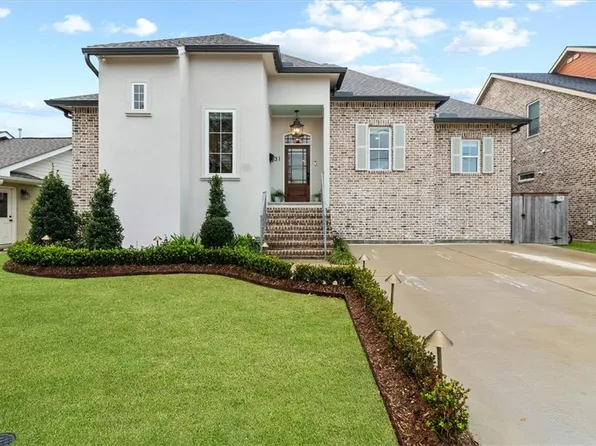 31 Hennessey Ct, River Ridge, LA 70123