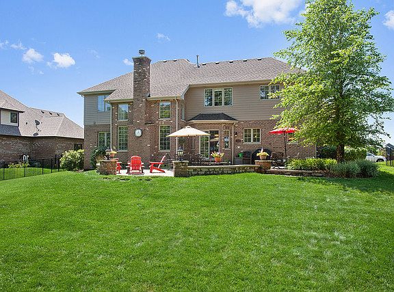 2nd image of 12626 Waterford Dr