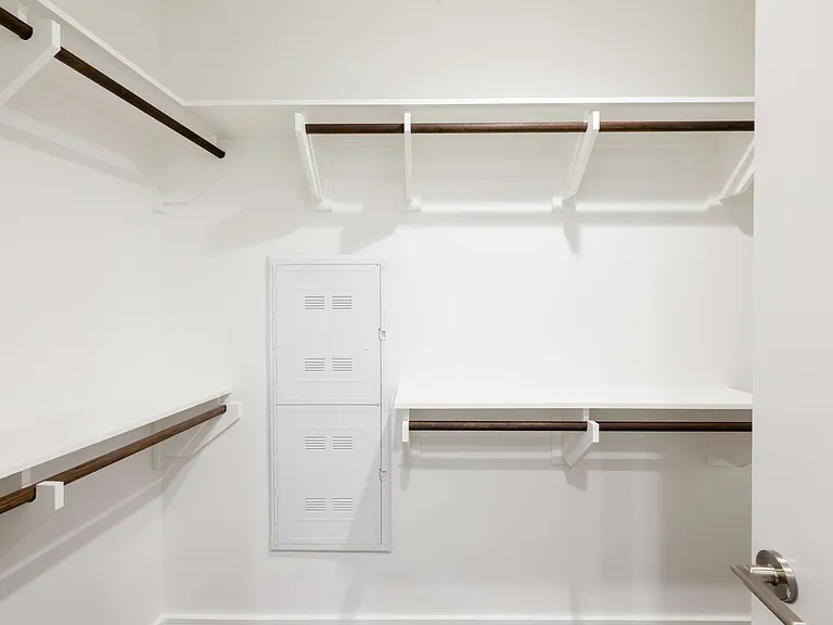 F Floorplan Closet F Floorplan Closet