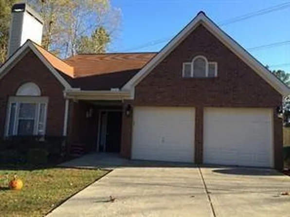 4654 Hampton Cir NE, Marietta, GA 30068