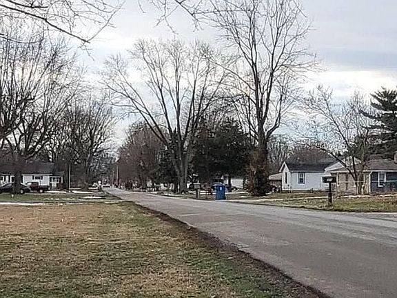 4th image of 397 Richie Ave