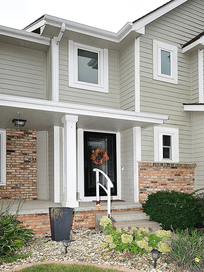 Stonegate - Furnished - 2 Story - 4bed - 4bath - 2car - Home — Photo 3