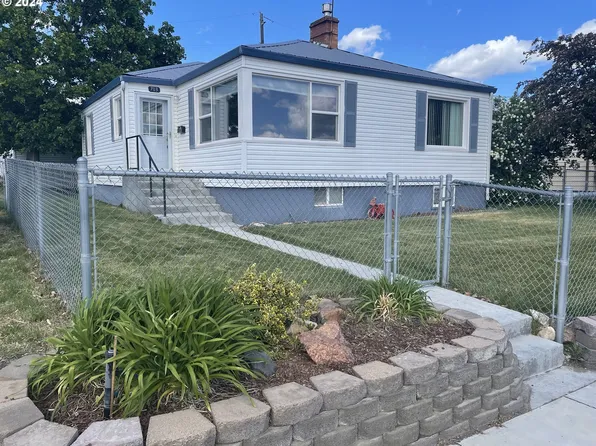 703 E Ridgeway Ave, Hermiston, OR 97838