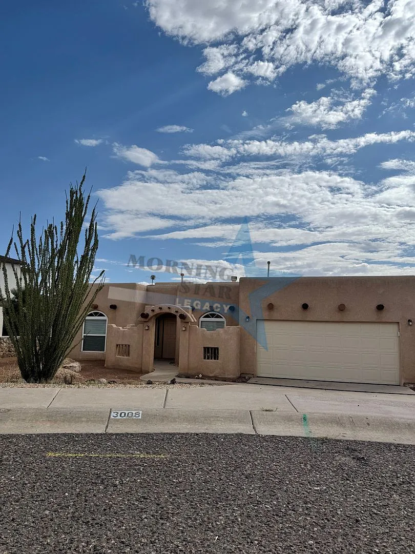Southwestern Beauty - Excellent location! — Photo 1