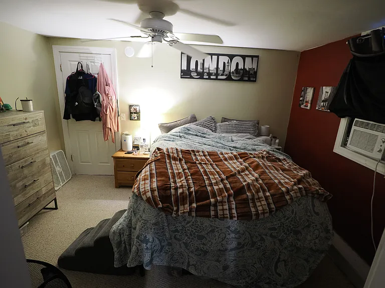 404 W Cork St #4 — Photo 12
