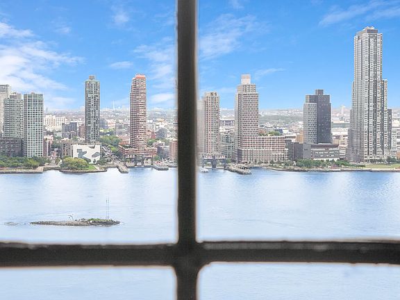 5th image of 5 Tudor City Pl APT 2033