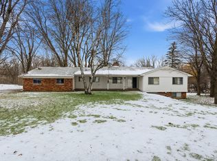 1348 New Life Ln, Rochester Hills, MI 48309