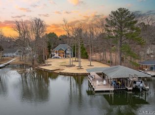 132 S Briar Cir, Henrico, NC 27842