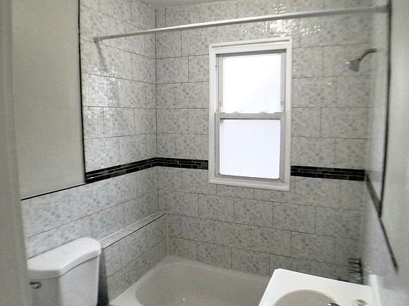 f4f7fa78-d212-4d3f-8ba8-e4b148b6a899