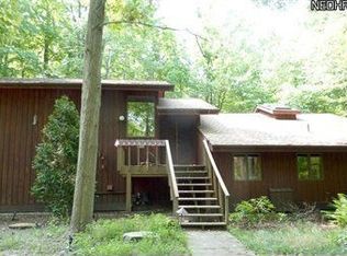 8189 Pettibone Rd, Chagrin Falls, OH 44023