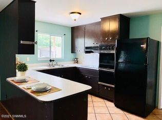 2280 Thomas Dr, Las Cruces, NM 88001