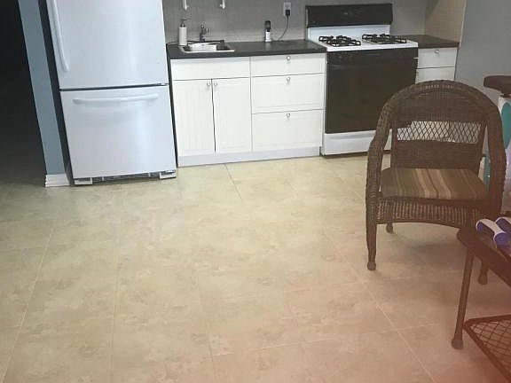 4th image of 36 Pelican Cir