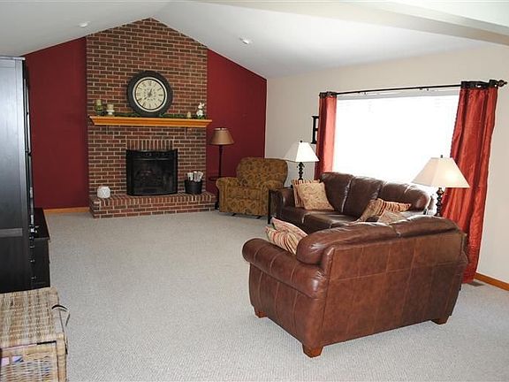 2nd image of 8184 Heatherwood Dr