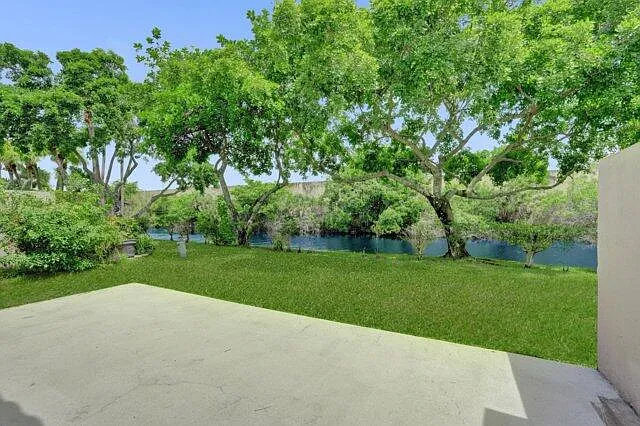 10581 NW 57th Ct — Photo 43
