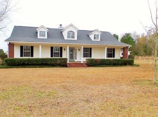 4561 W Highway 4, Century, FL 32535