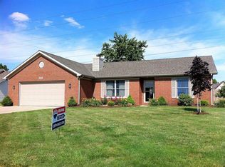 2204 N Marlborough Dr, Muncie, IN