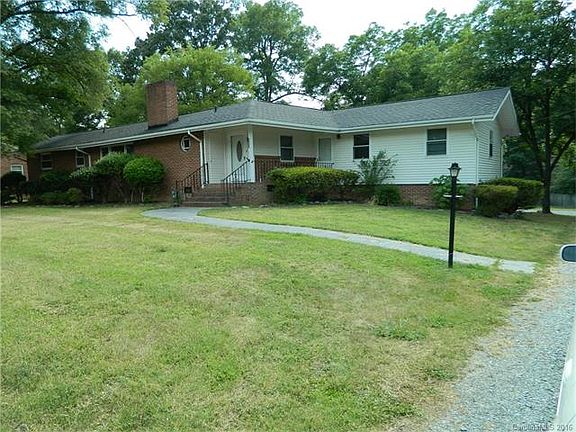 2nd image of 3132 Westerwood Dr
