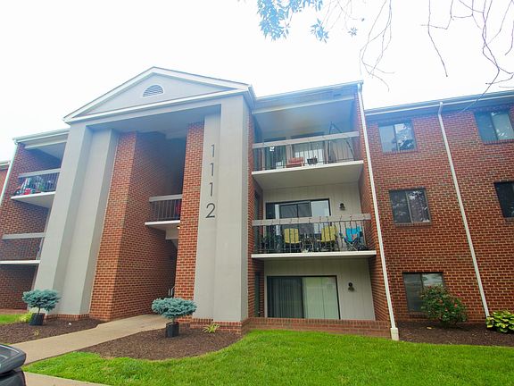 4th image of 1112-7 Blue Ridge Dr