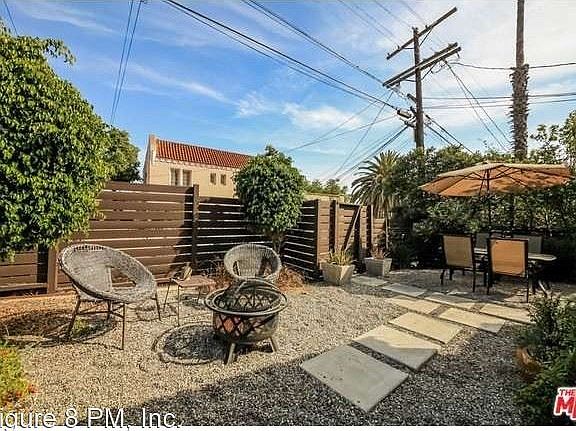 2nd image of 1813 Lucretia Ave